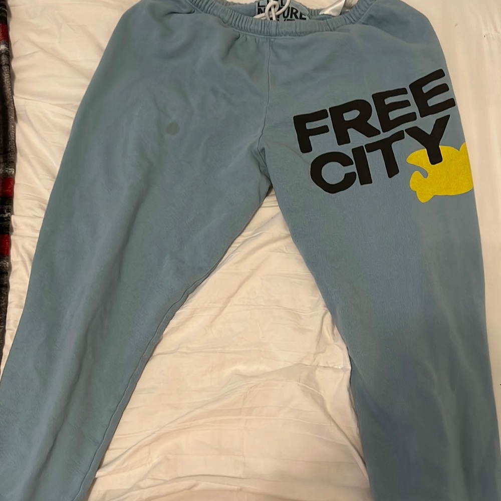 Free City Sweatpants